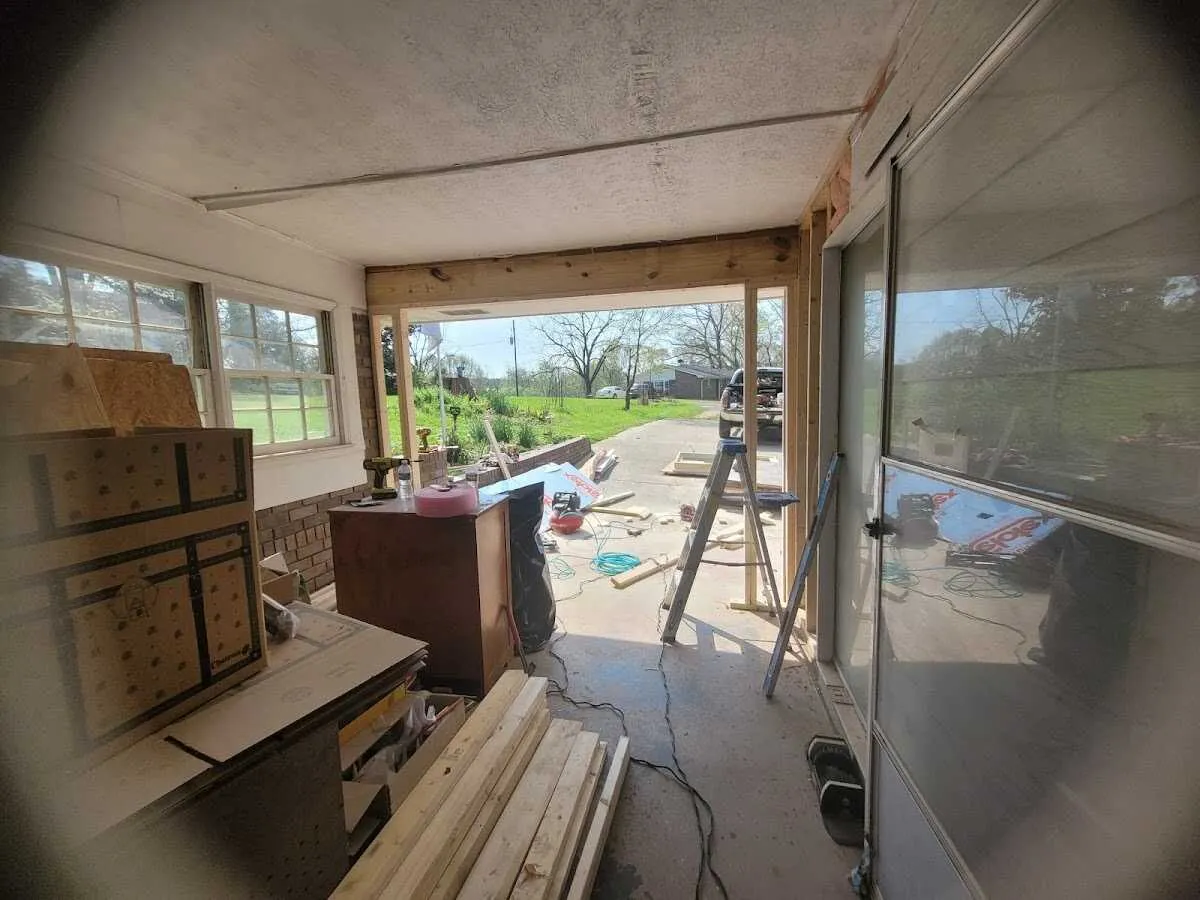 Air movers and dehumidifier for Drying & Dehumidification in Menomonee Falls